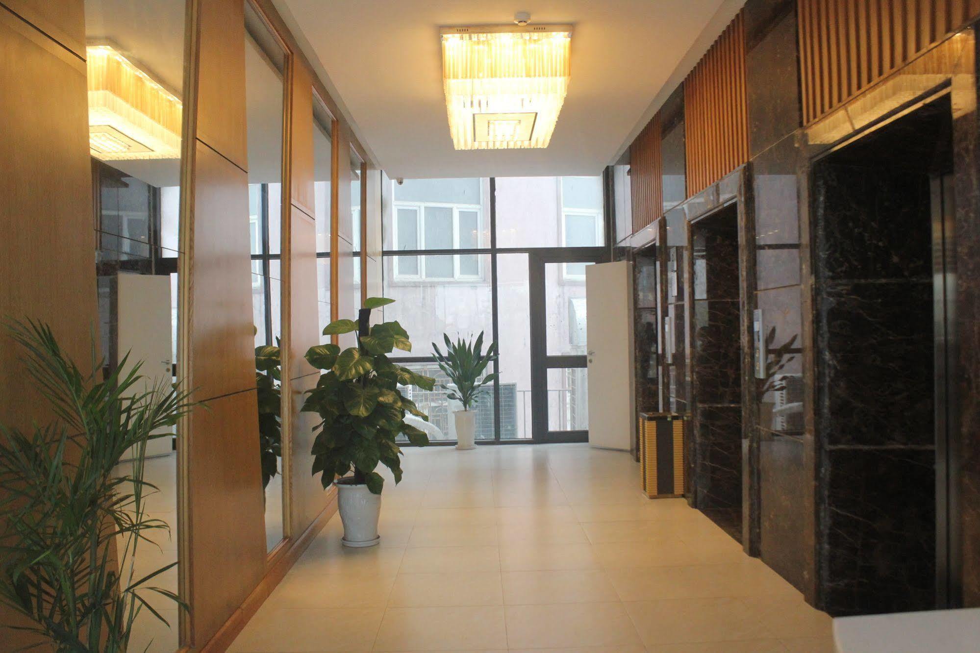 Muong Thanh Cua Dong Hotel Vinh Exterior photo
